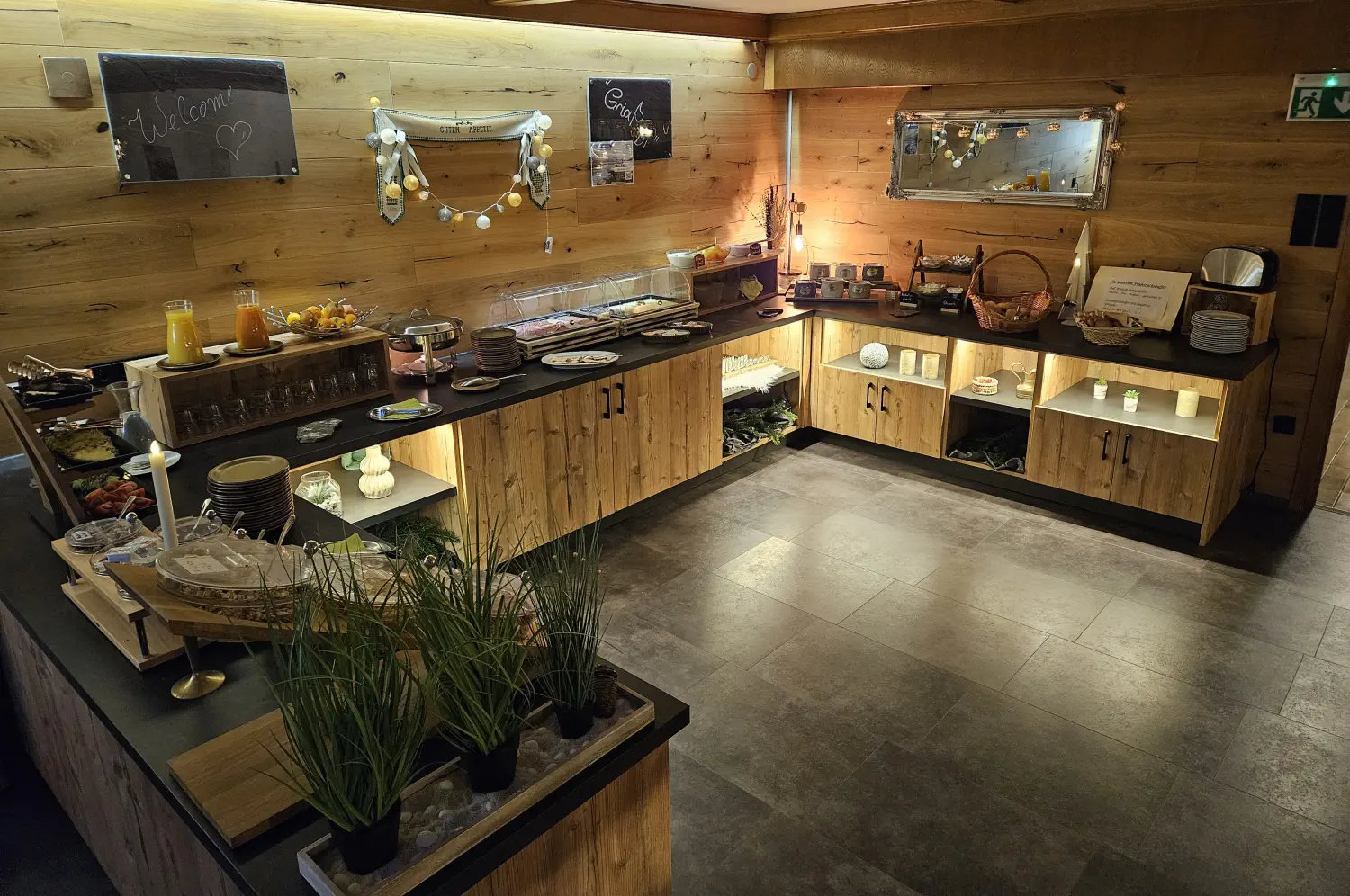 Das reichhaltige Frühstücksbuffet im Gästehaus Bärwald
